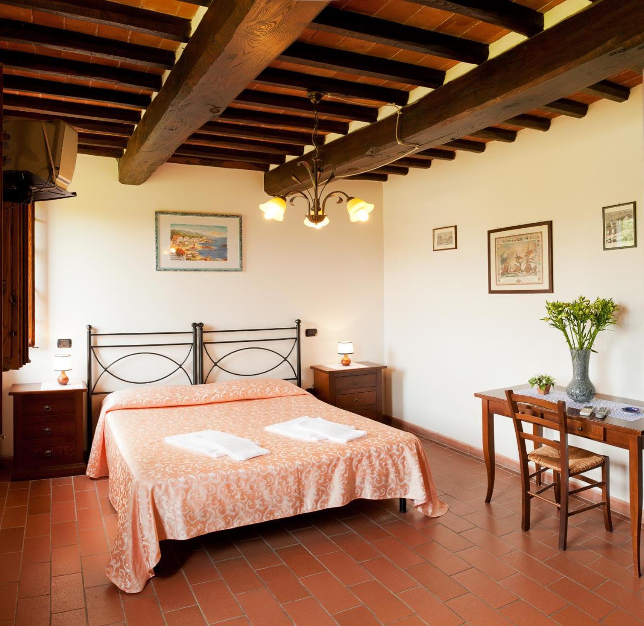 Agriturismo Casolare Lucchese 卢卡 外观 照片