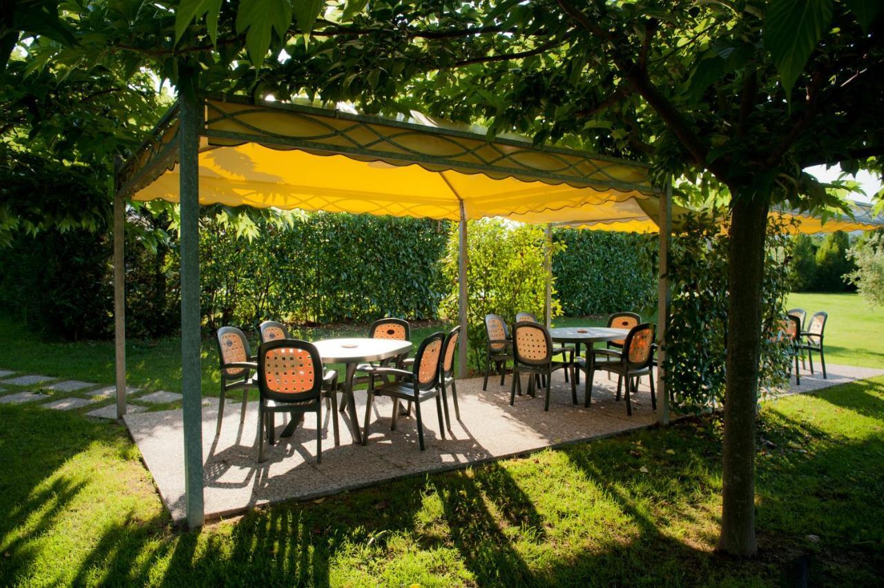 Agriturismo Casolare Lucchese 卢卡 外观 照片