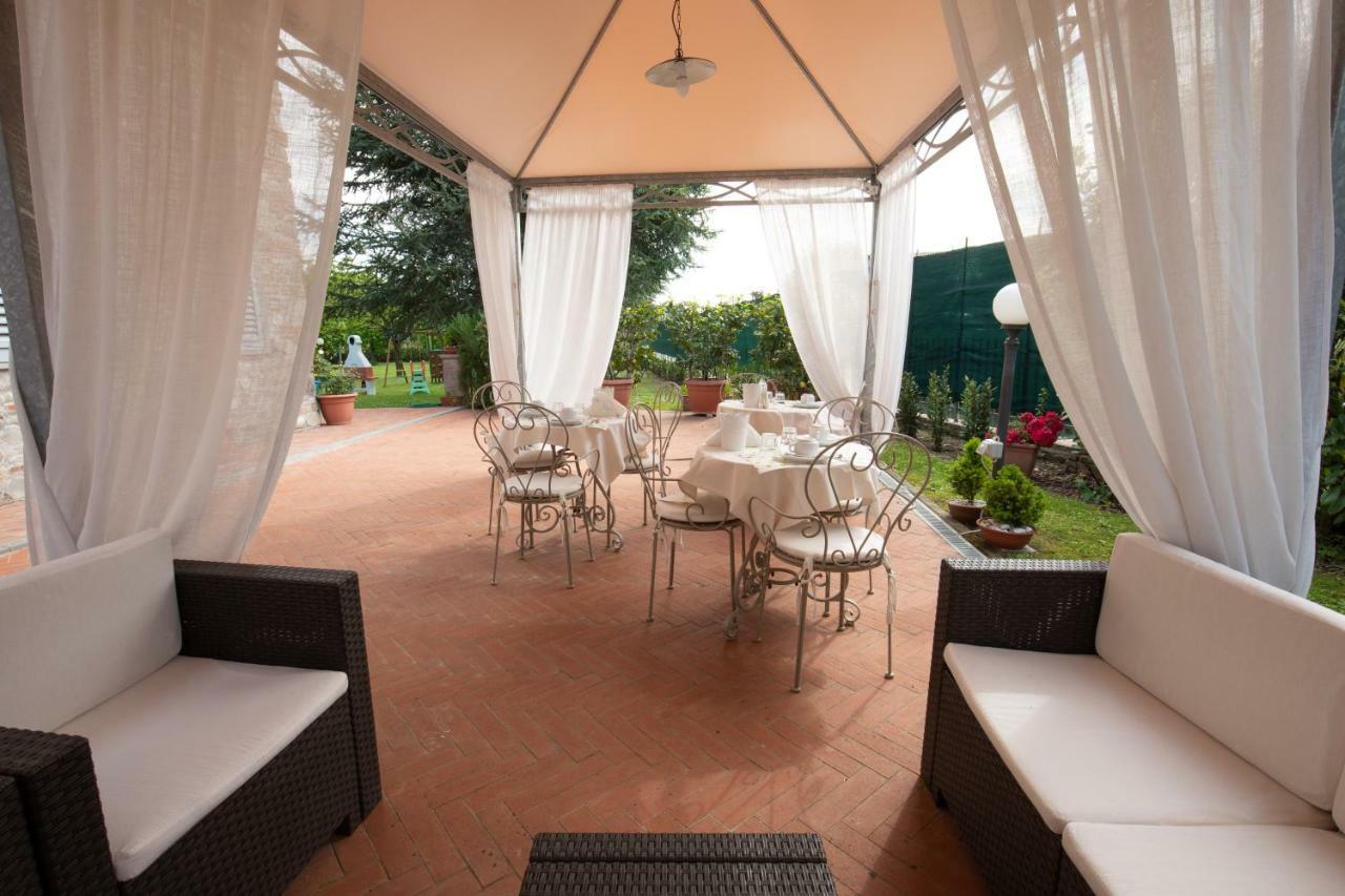 Agriturismo Casolare Lucchese 卢卡 外观 照片